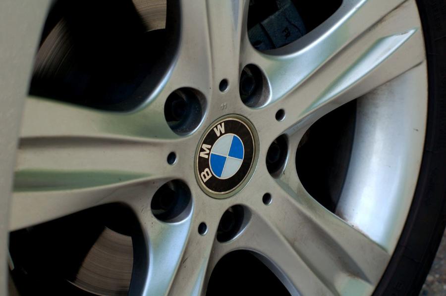  BMW 128i Convertible 2008 года  (фото 2 из 32)